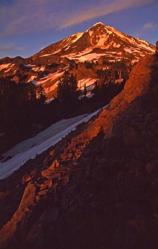 2000-08 Mt Adams BPack w Kevin 08.jpg